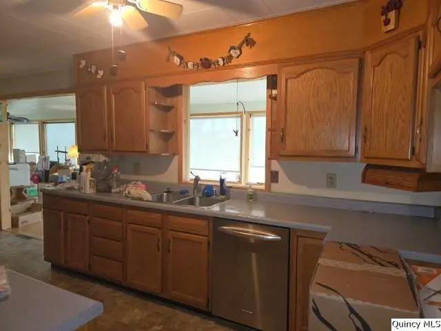 1741 Linn Street, Hamilton, IL 62341 - #2