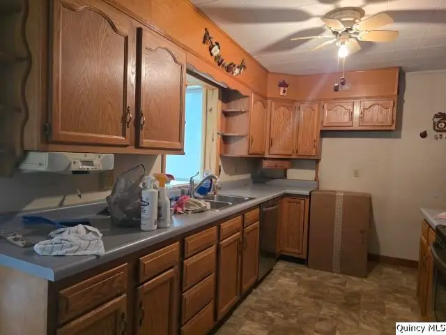 1741 Linn Street, Hamilton, IL 62341 - #3