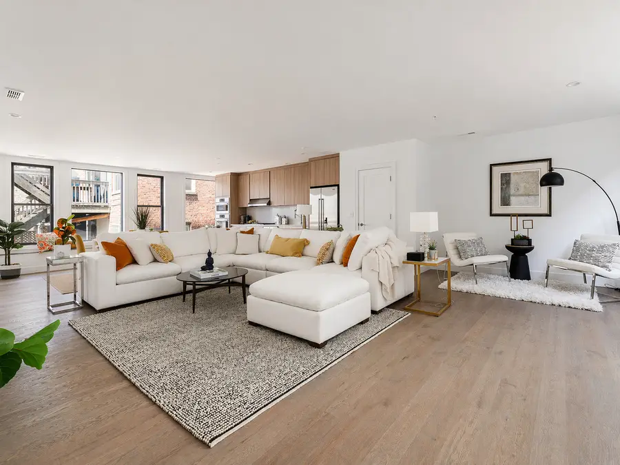 4840 S Dorchester Avenue #4, Chicago, IL 60615 - #2