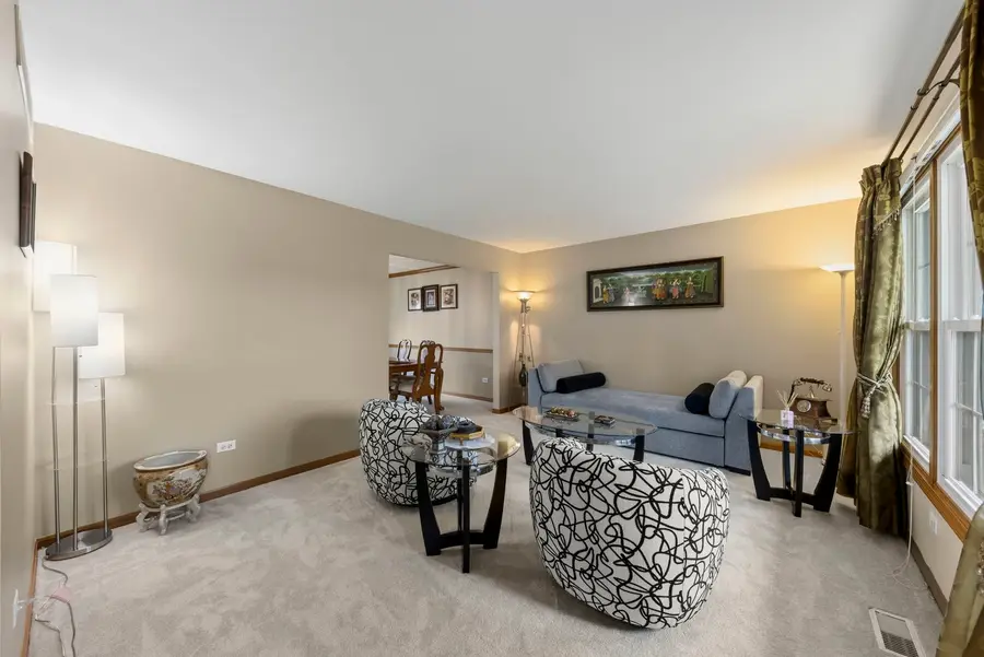 4108 Schillinger Drive, Naperville, IL 60564 - #3