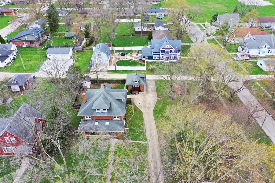 205 S Meadow Street, Grant Park, IL 60940 - #2