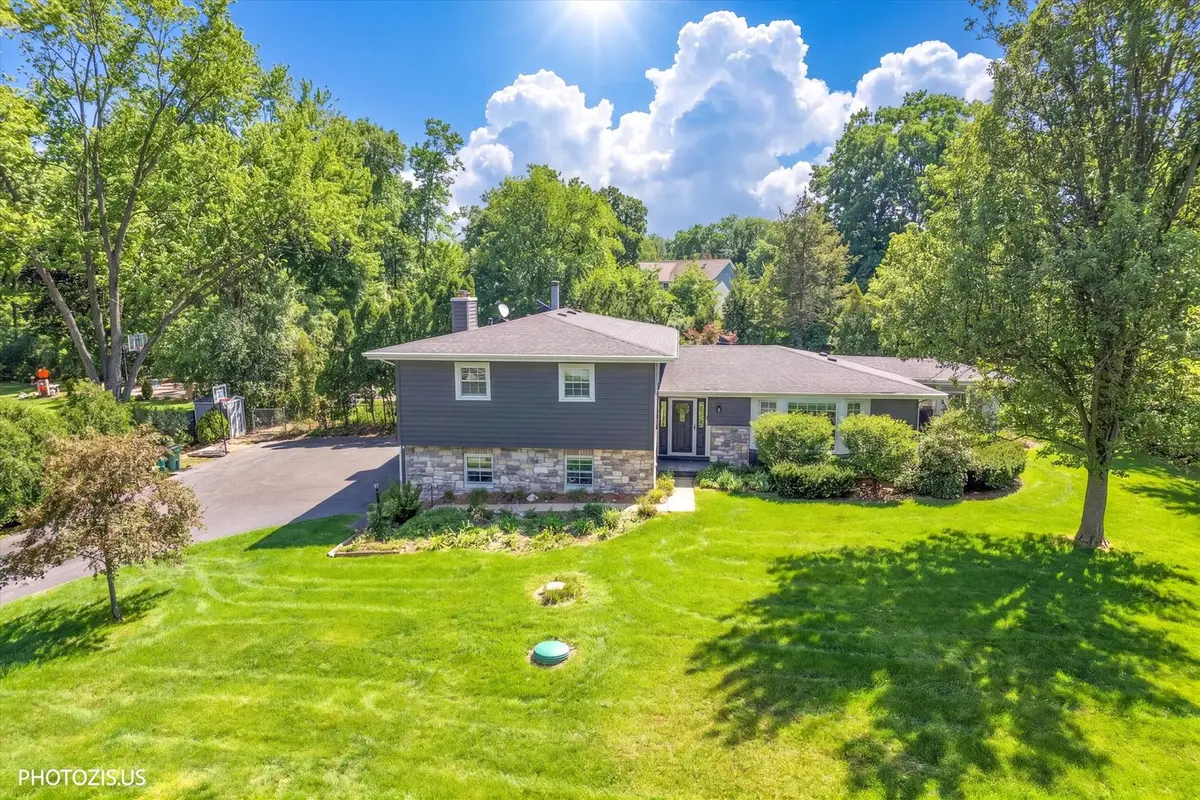 3270 Middlesax Drive, Long Grove, IL 60047 - #1