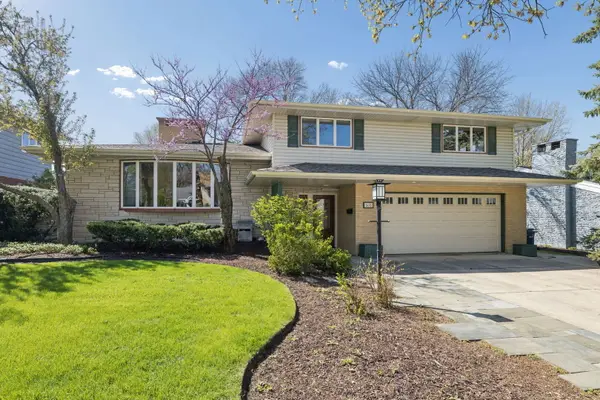 505 50th Place, Western Springs, IL 60558