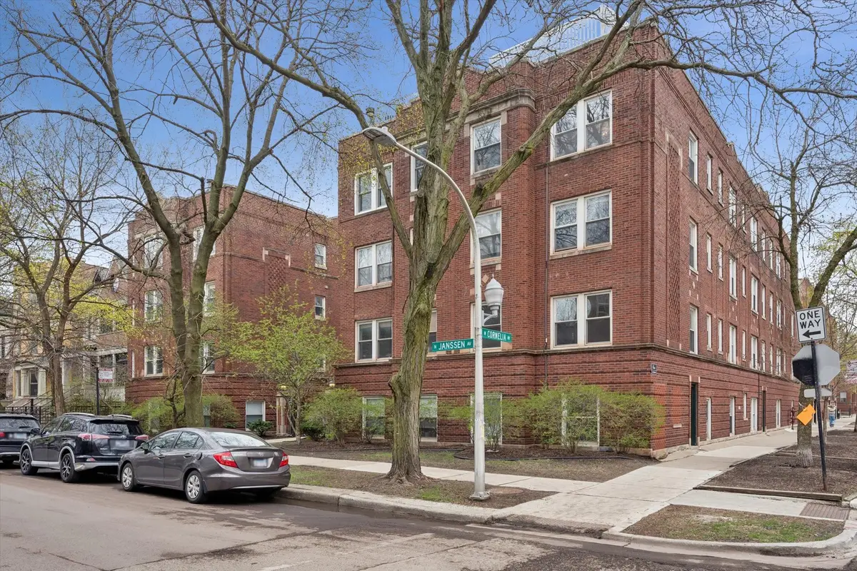 3456 N Janssen Avenue #G1, Chicago, IL 60657 - #1