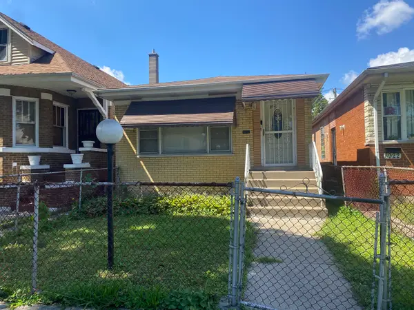 8926 S Lowe Avenue, Chicago, IL 60620