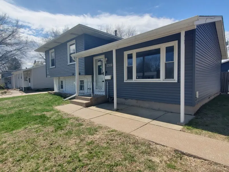 3302 Greenbrier Drive, Bettendorf, IA 52722 - #1