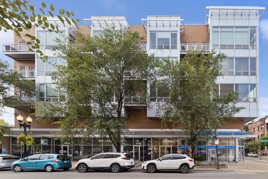 3920 N Sheridan Road #301, Chicago, IL 60613 - #2