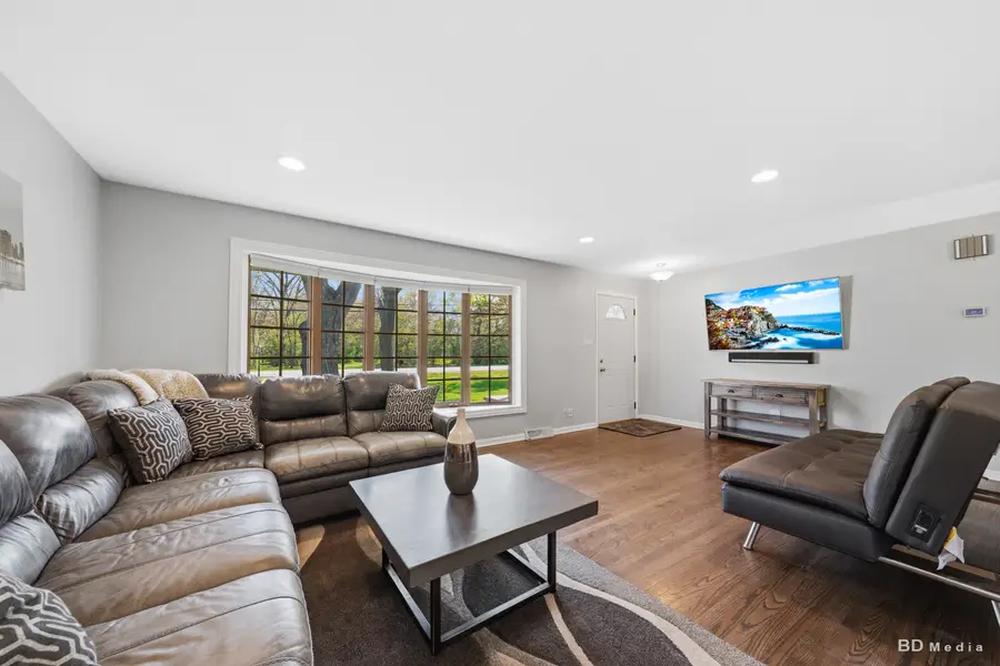 6910 W 179th Street, Tinley Park, IL 60477 - #3