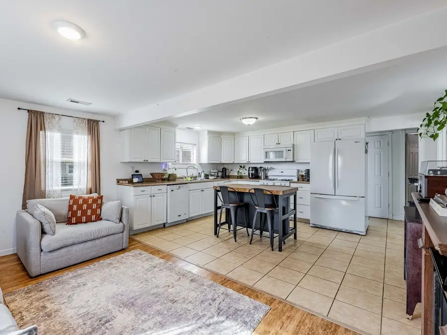 14624 Kenton Avenue, Midlothian, IL 60445 - #2