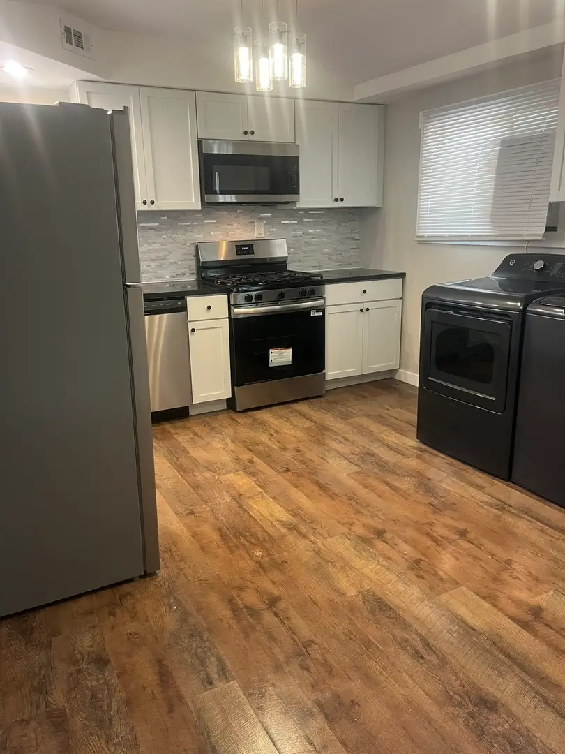 208 Independence Avenue, Joliet, IL 60433 - #2