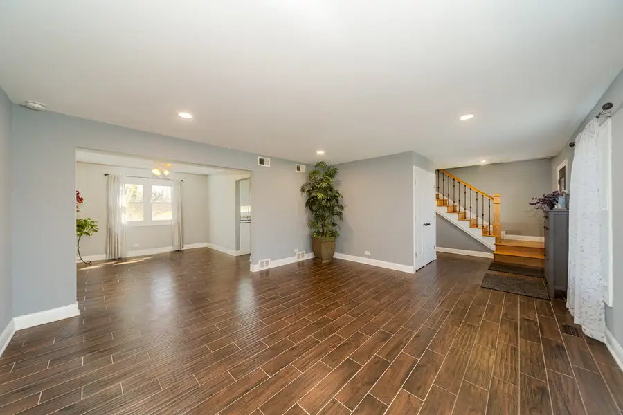 1201 N Scarlet Court, Addison, IL 60101 - #2