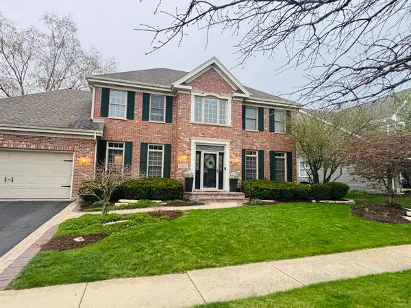 N552 W Weaver Circle, Geneva, IL 60134