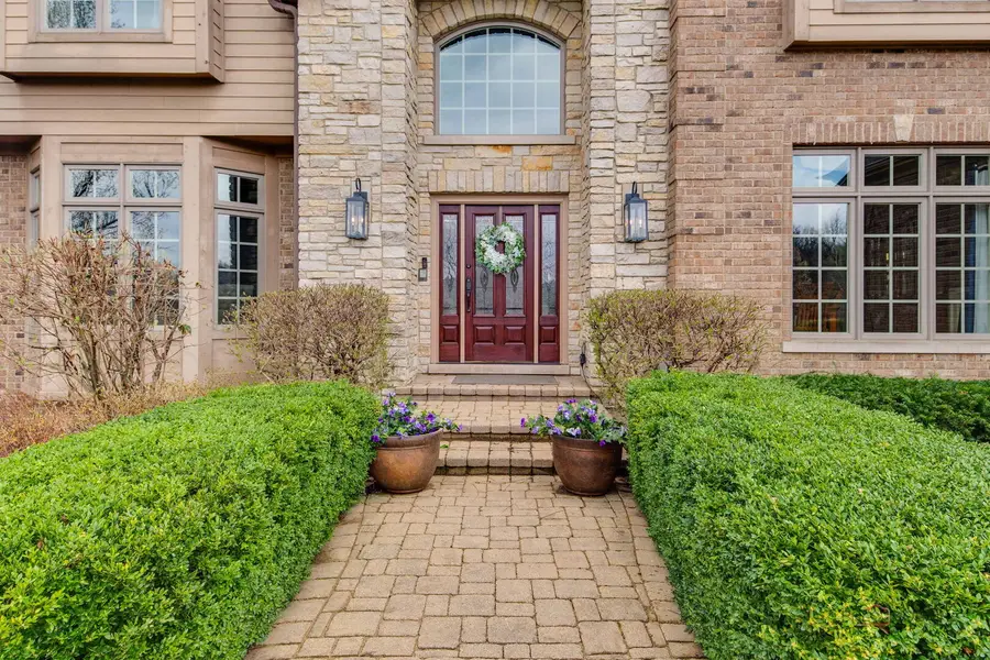 37W209 Deer Pond Court, Saint Charles, IL 60175 - #3