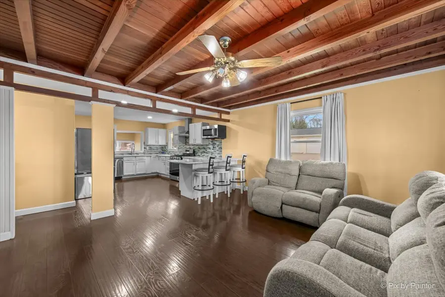 1100 W Highland Avenue, Elgin, IL 60123 - #2