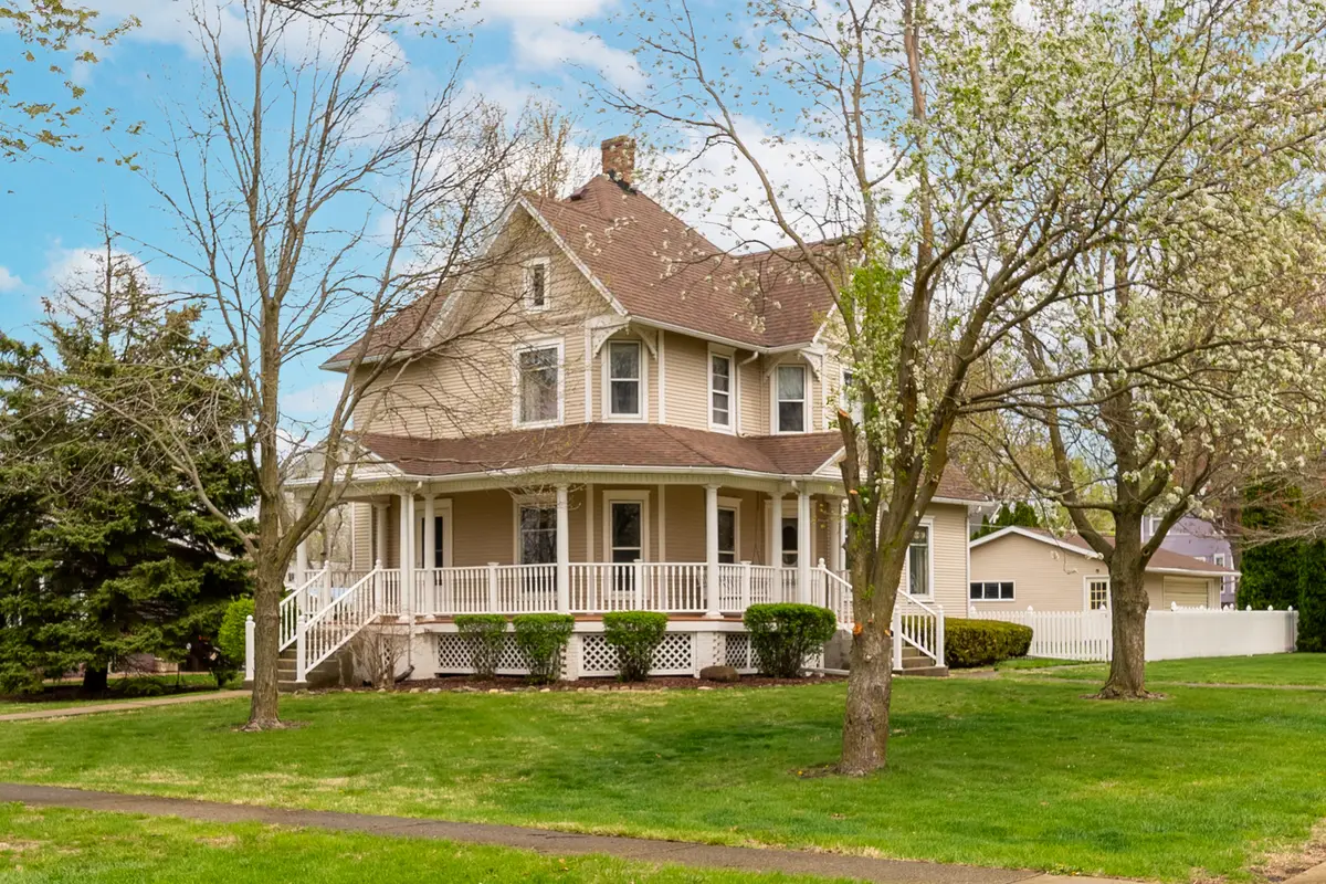 408 W First North Street, Wenona, IL 61377 - #1