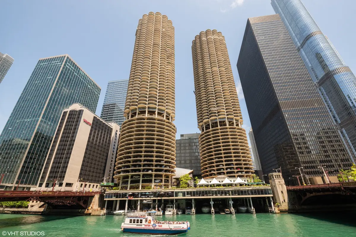 300 N State Street #2411, Chicago, IL 60654 - #1
