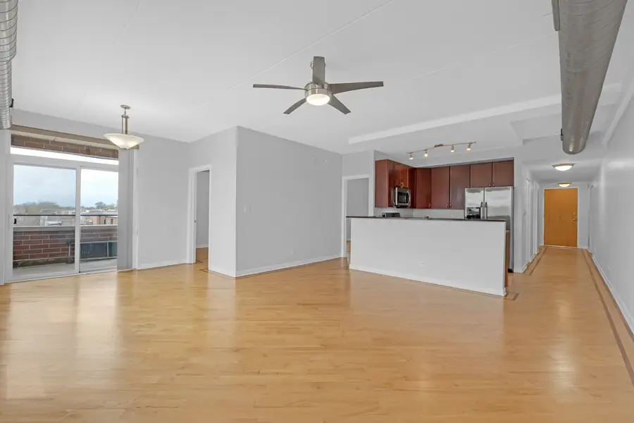 3611 W Montrose Avenue #407, Chicago, IL 60618 - #3