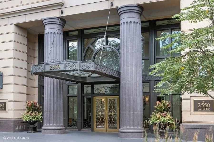 2550 N Lakeview Avenue #N2203, Chicago, IL 60614 - #2