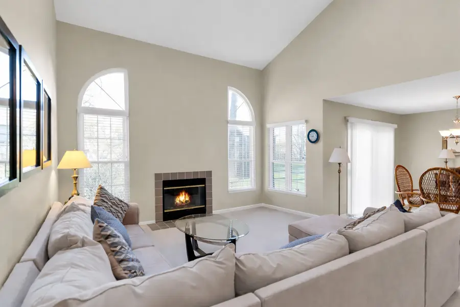 697 Bent Ridge Lane, Elgin, IL 60120 - #3