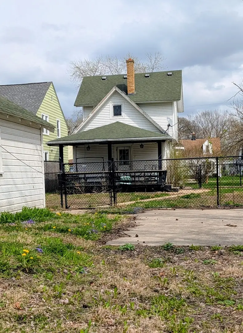 2208 N Court Street, Rockford, IL 61103 - #2