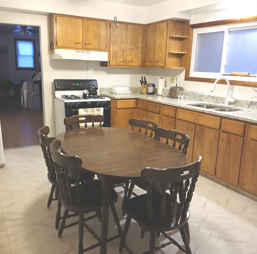 13515 S Baltimore Avenue, Chicago, IL 60633 - #3