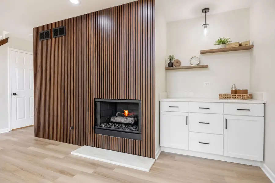 4916 Main Street #2, Lisle, IL 60532 - #3