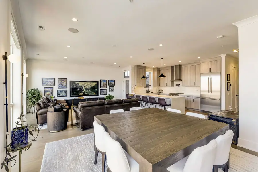 5015 N Clark Street #201, Chicago, IL 60640 - #3