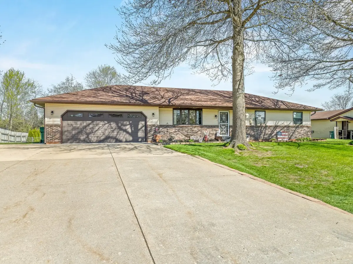 11785 Balsa Lane, Roscoe, IL 61073 - #1