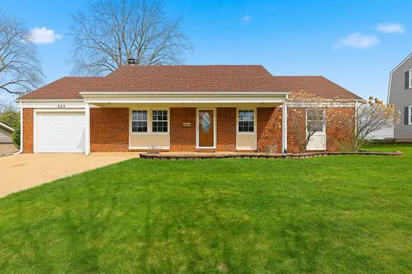 225 Wilmslow Lane, Schaumburg, IL 60194