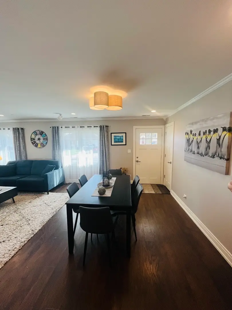 621 Hayward Avenue, Streamwood, IL 60107 - #2