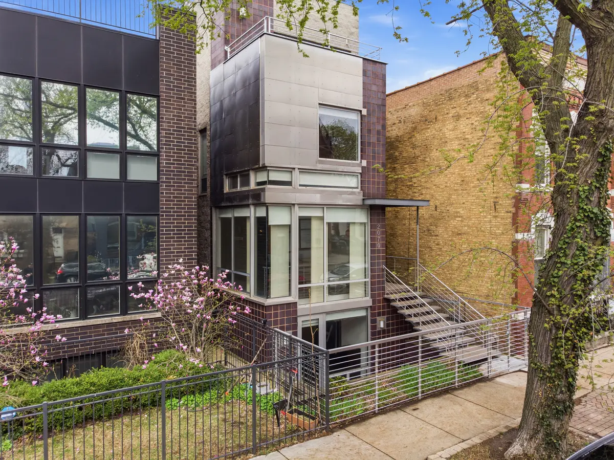 2070 N Oakley Avenue, Chicago, IL 60647 - #1