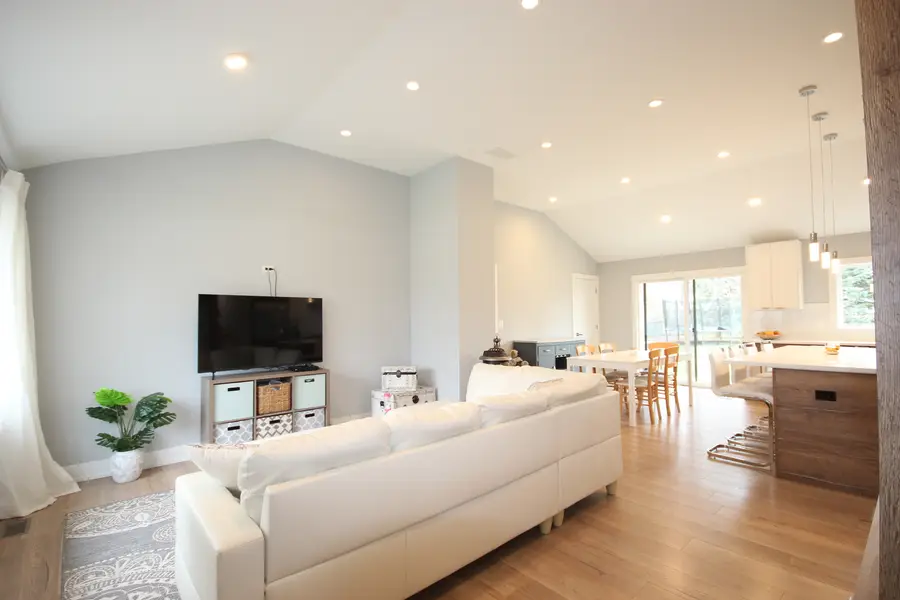 431 Springhill Drive, Roselle, IL 60172 - #2