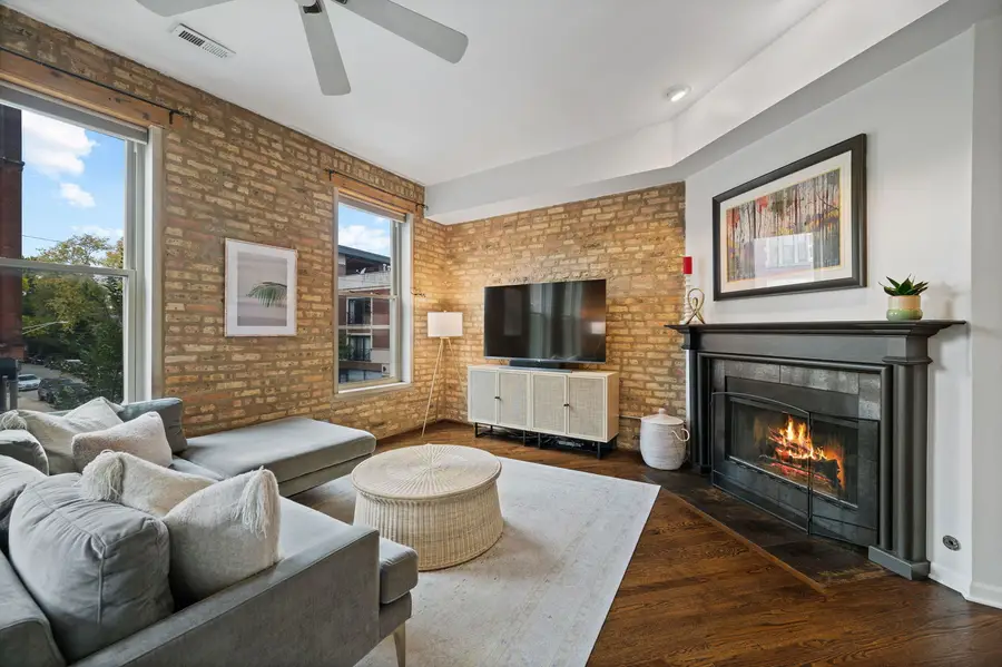 1855 N Damen Avenue #2S, Chicago, IL 60647 - #3