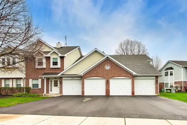 872 Quin Court #102, Naperville, IL 60563