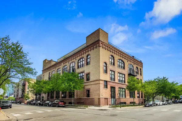 1050 W Hubbard Street #2F, Chicago, IL 60622