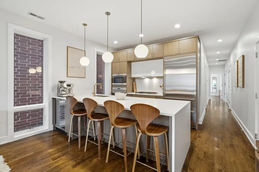 3330 N Clifton Avenue #2, Chicago, IL 60657 - #3