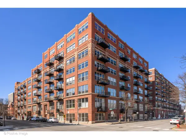 1500 W Monroe Street #215, Chicago, IL 60607
