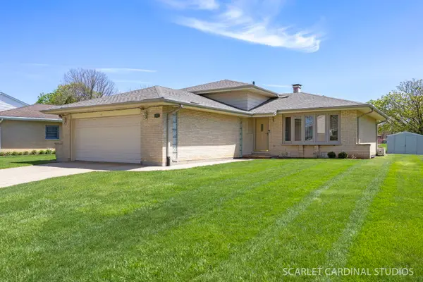 3433 Drover Lane, Darien, IL 60561