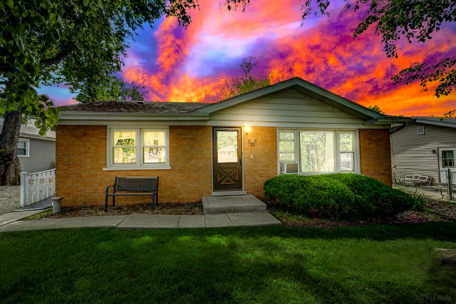 15742 Le Claire Avenue, Oak Forest, IL 60452 - #2