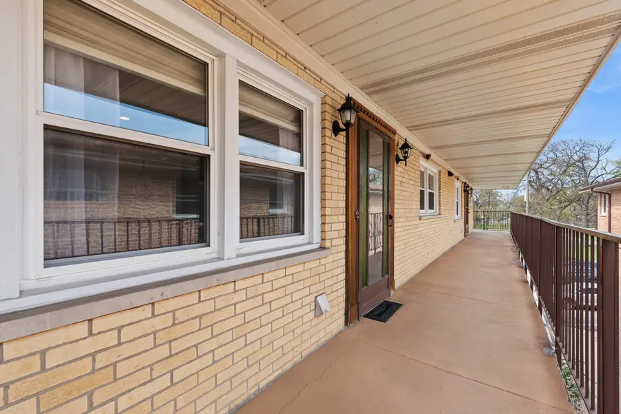 5332 W Windsor Avenue #3D, Chicago, IL 60630 - #2