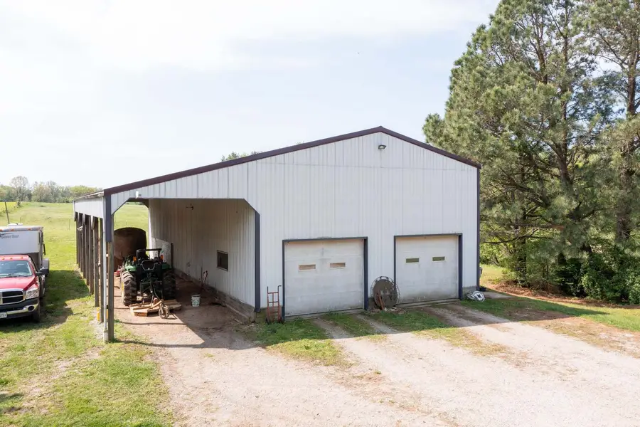 2565 Iuka Road, Iuka, IL 62849 - #3