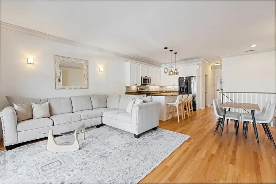 1639 N Oakley Avenue #D1, Chicago, IL 60647 - #2