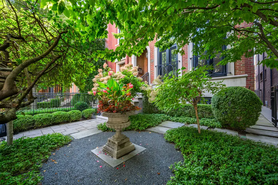 2140 N Clifton Avenue, Chicago, IL 60614 - #2