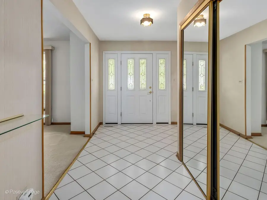 1903 Cheshire Lane, Wheaton, IL 60189 - #3