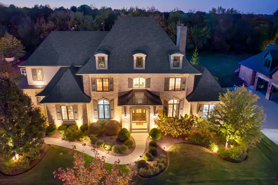 39W364 Longmeadow Lane, Saint Charles, IL 60175 - #3