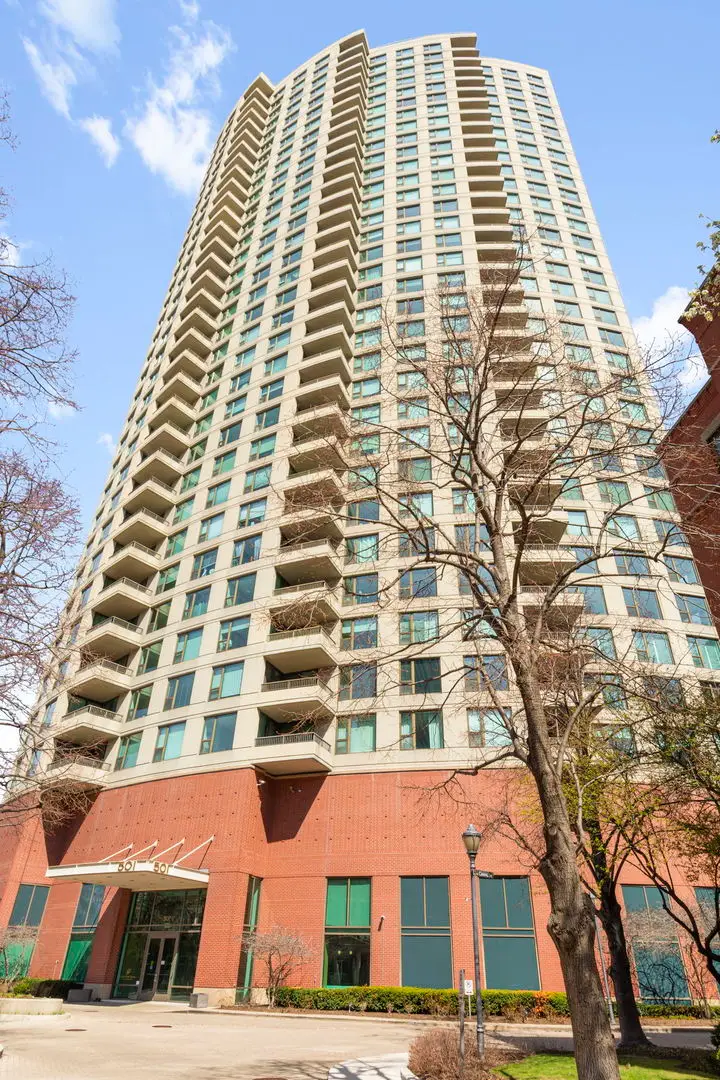 501 N Clinton Street #2505, Chicago, IL 60654 - #1