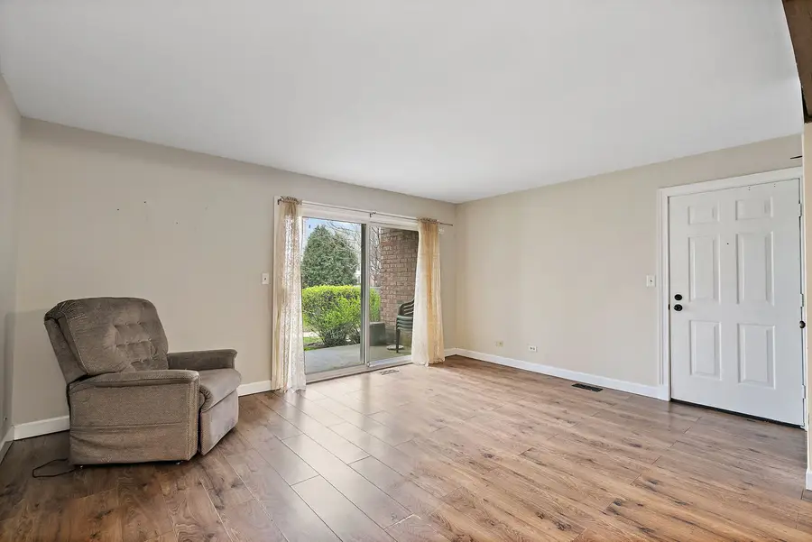 979 Golf Course Road #2, Crystal Lake, IL 60014 - #3