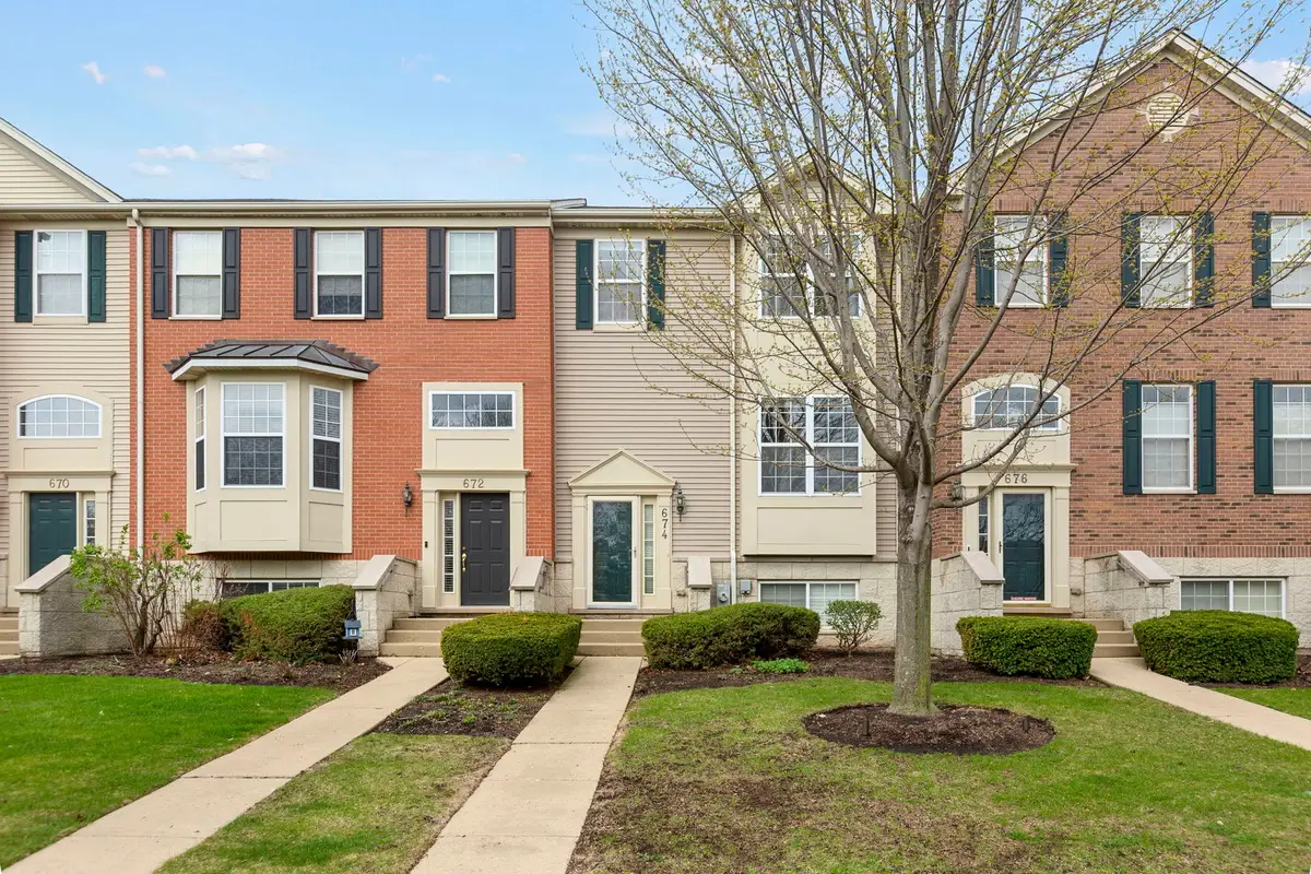 674 Lambert Lane, Bartlett, IL 60103 - #1