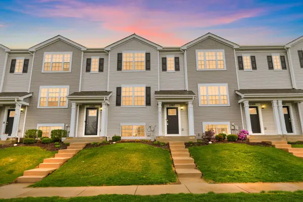 2387 Alison Avenue, Pingree Grove, IL 60140