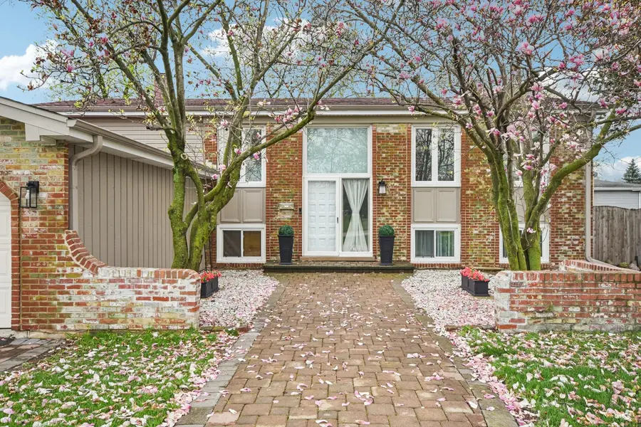 941 W Army Trail Boulevard, Addison, IL 60101 - #2